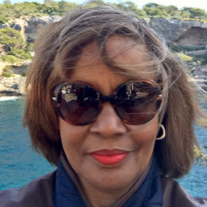 Meet your Posher, Jackie